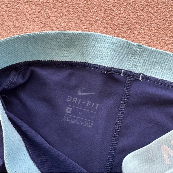 Nike Pro Shorts - Picture 4 of 4